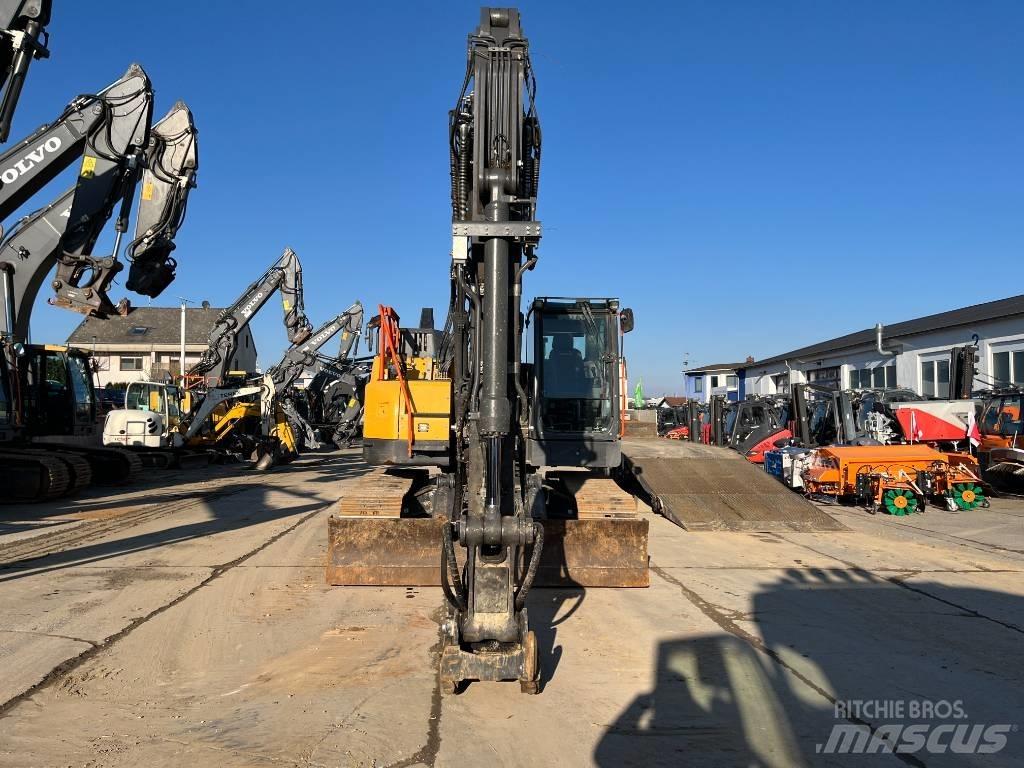 Volvo ECR235EL Excavadoras sobre orugas