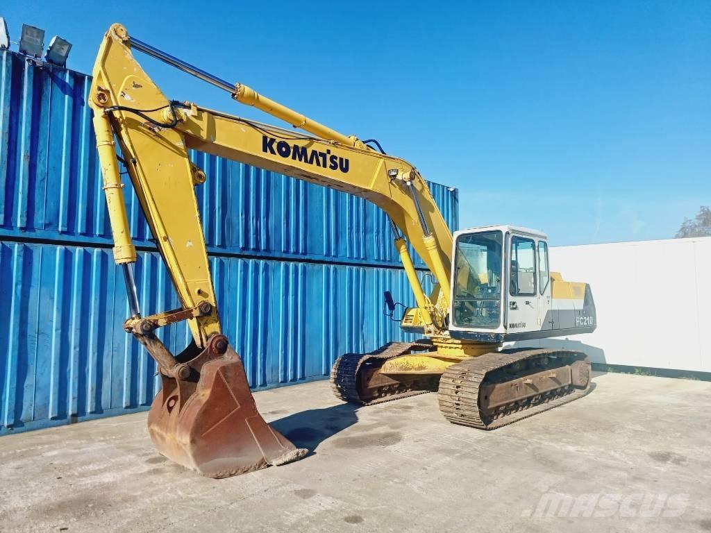 Komatsu PC 210-5 Excavadoras sobre orugas