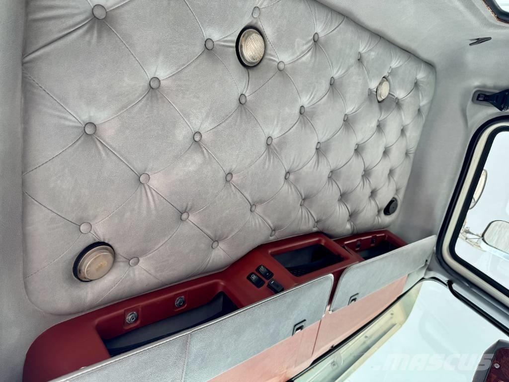 Mack CHU 613 Camiones tractor