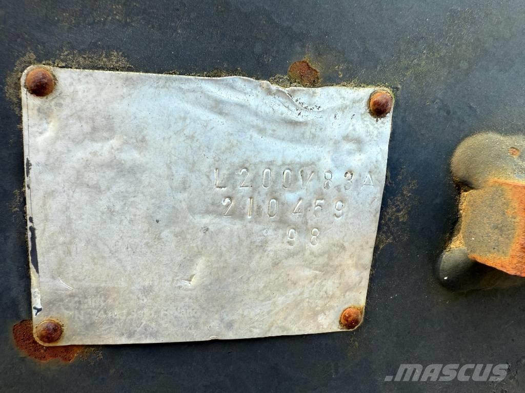 Timberjack 1270 Plataformas y cucharones