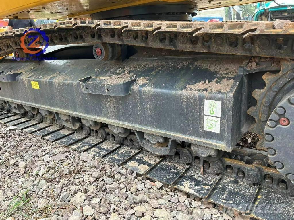 Komatsu PC 240-8 Excavadoras sobre orugas