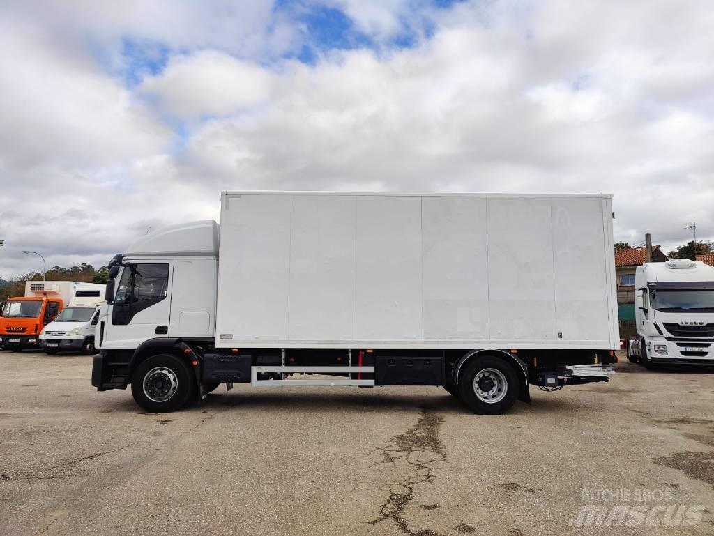 Iveco 180E 28 Camiones con caja de remolque