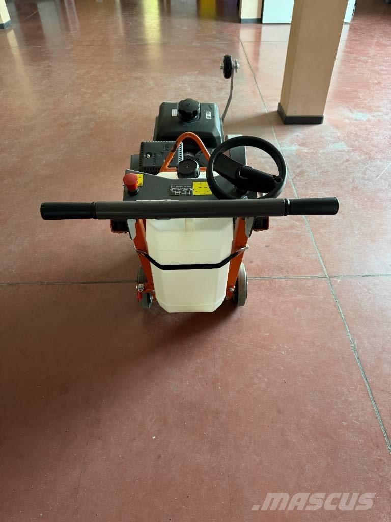 Husqvarna FS 400 Máquinas cortadoras de asfalto