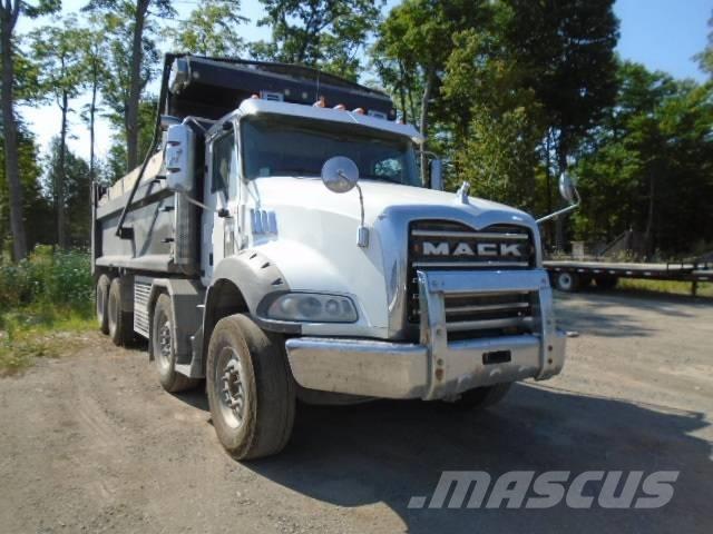 Mack GRANITE GR64B Bañeras basculantes usadas
