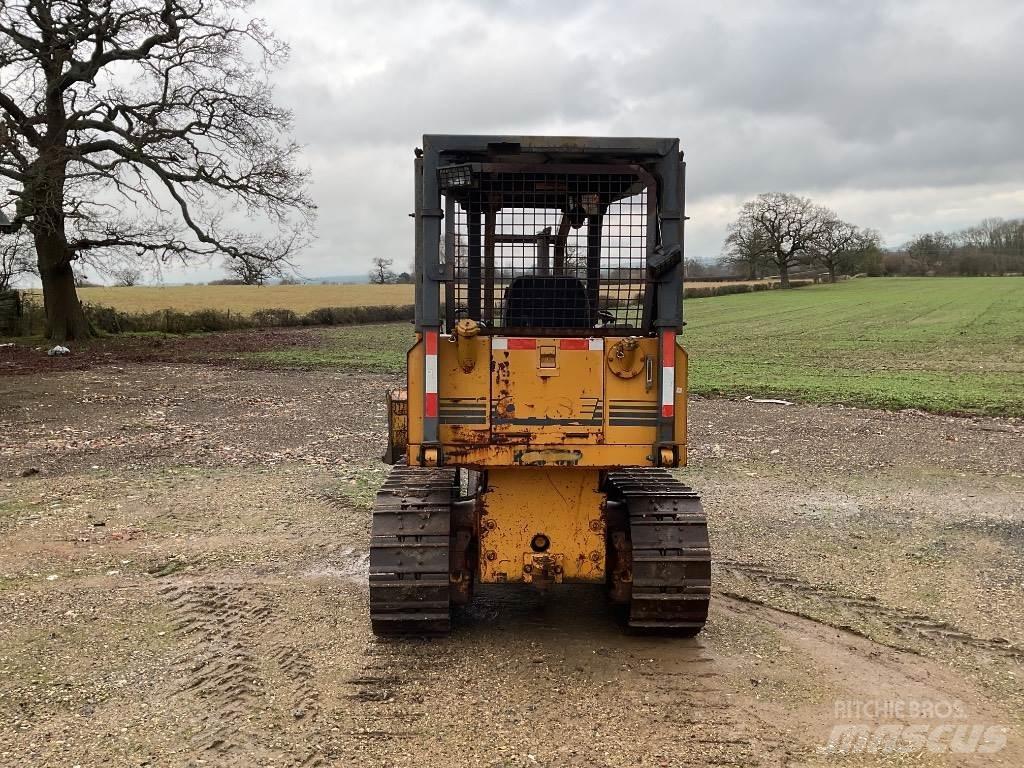 CASE 550 LT Buldozer sobre oruga