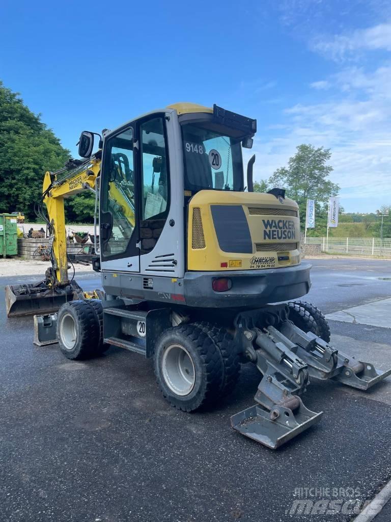 Wacker Neuson W65 Excavadoras de ruedas