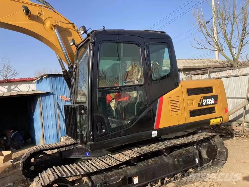 Sany SY 135 Excavadoras sobre orugas