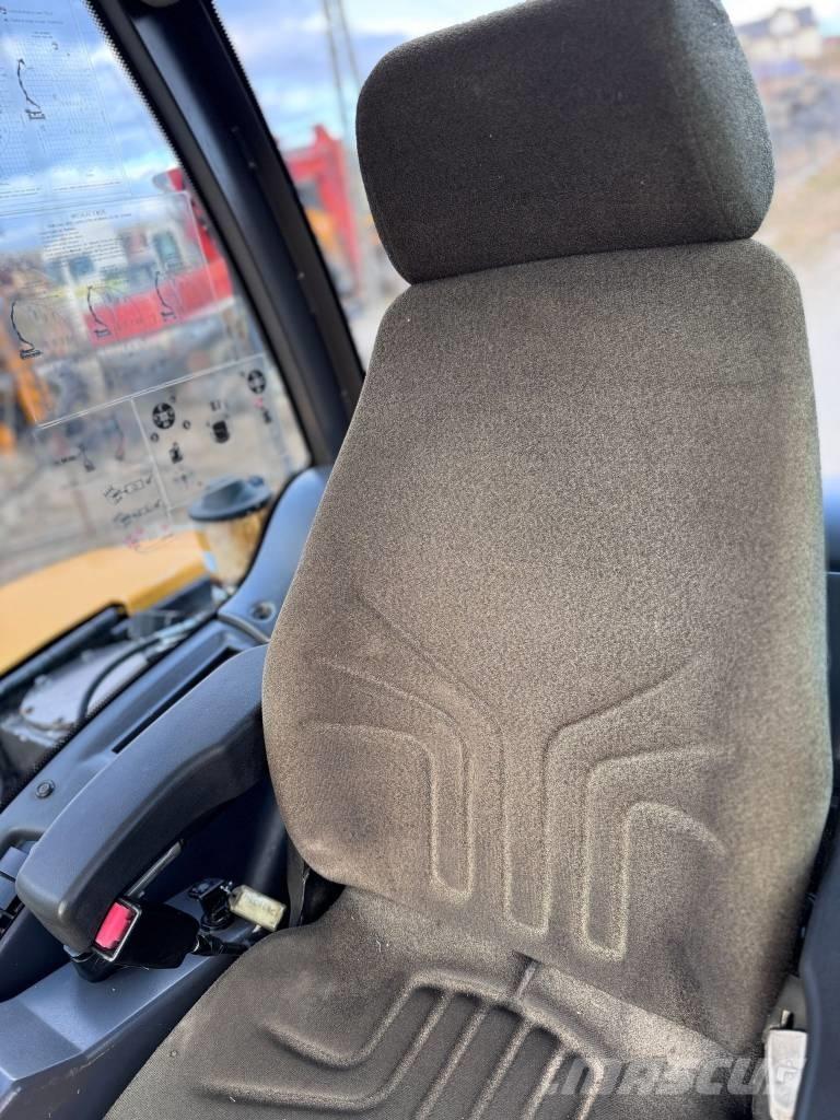 Mecalac 8 MCR Excavadoras sobre orugas