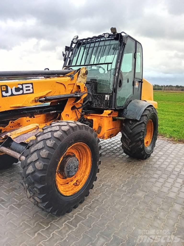 JCB TM 320 Carretillas telescópicas