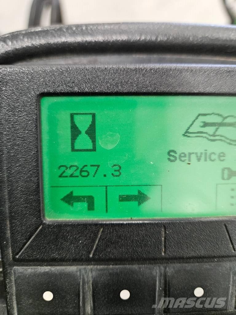 John Deere 9009A Corta-césped para remates, antegreens y roughs