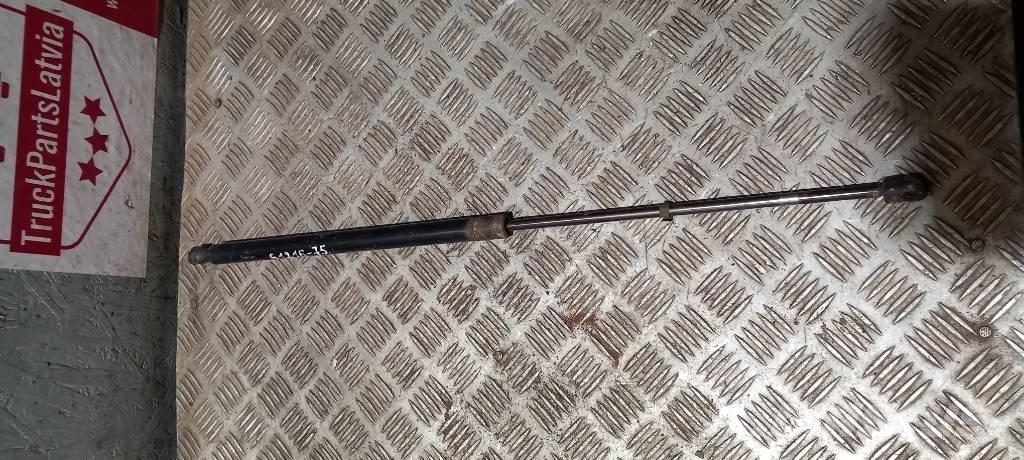 Scania R 440   1761668 Cabinas