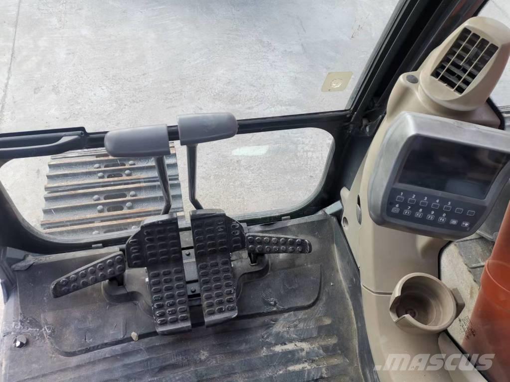 Hitachi ZX 240 Excavadoras sobre orugas