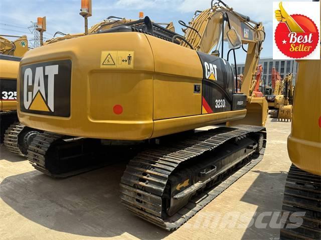 CAT 323 D L Excavadoras sobre orugas