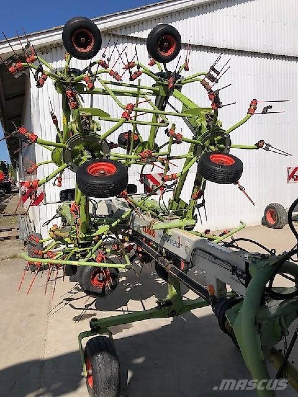 CLAAS Volto 1320 T Rastrilladoras y rastrilladoras giratorias