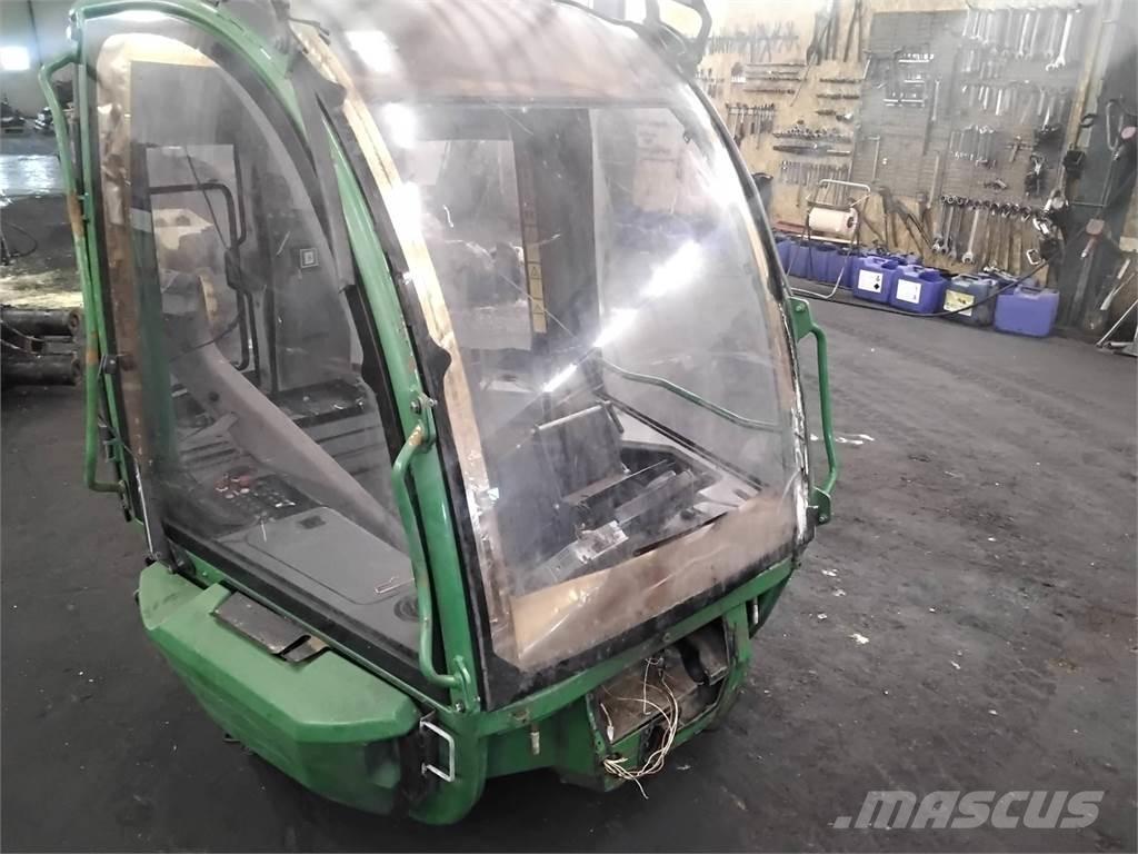 John Deere 1270E Cabina