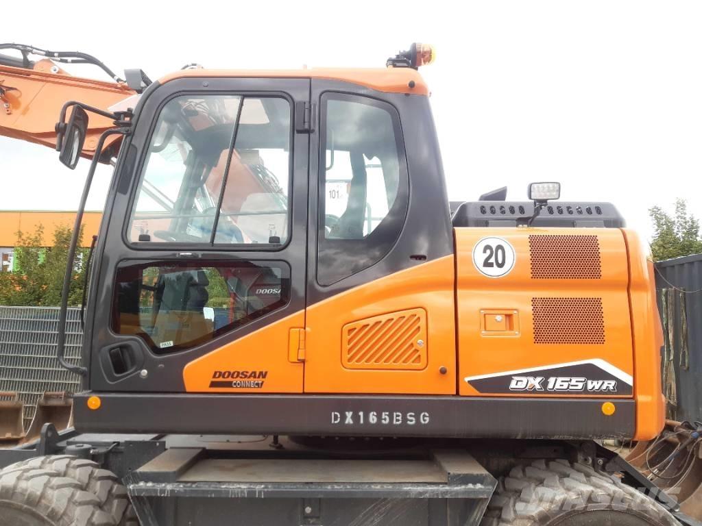 Doosan DX165 WR-7 Excavadoras de ruedas