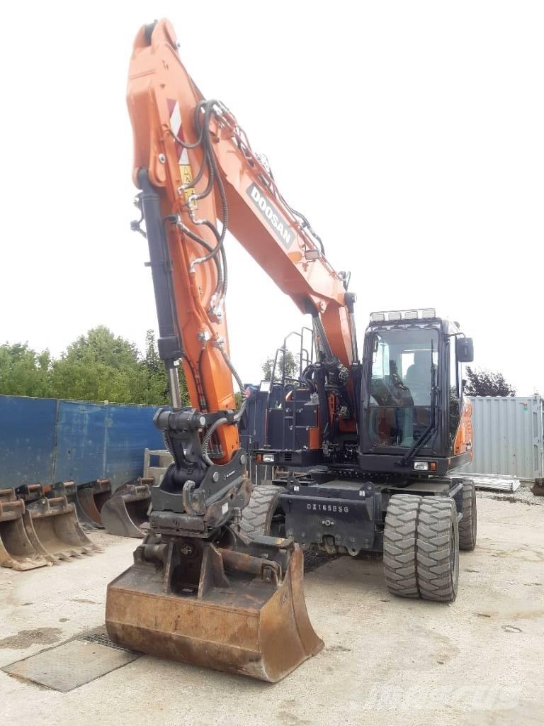 Doosan DX165 WR-7 Excavadoras de ruedas
