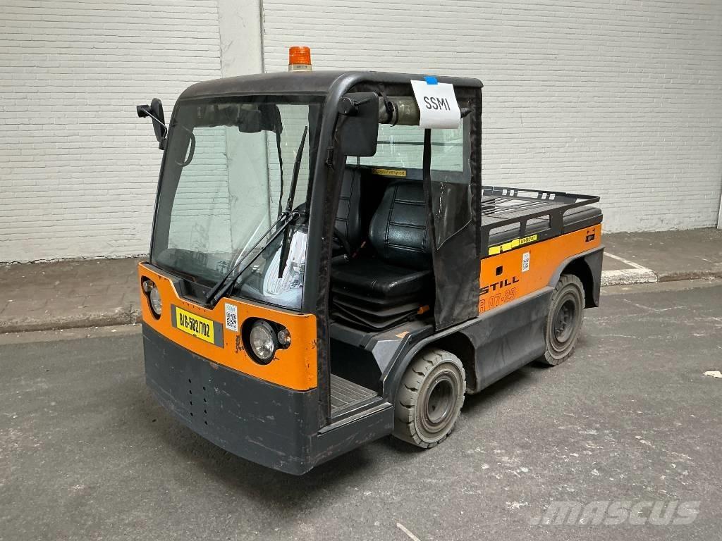 Still R 0725 Camiones con grúa