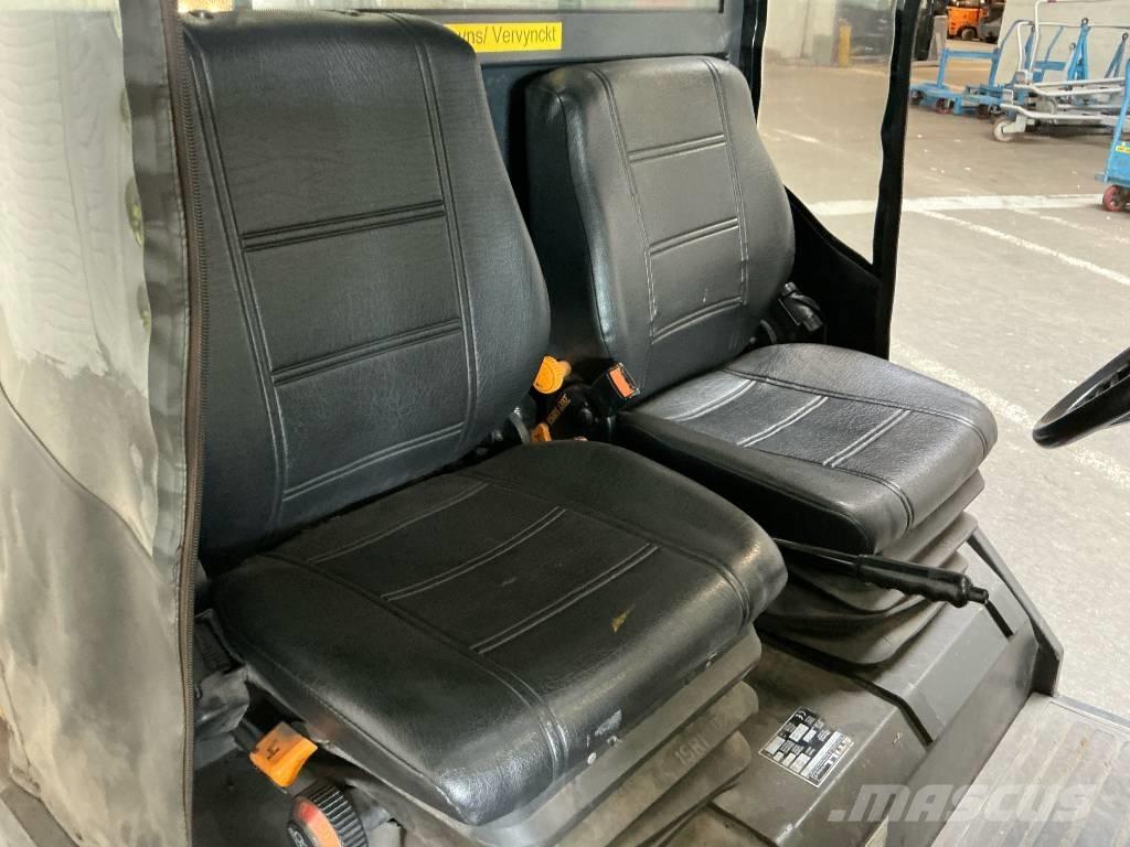 Still R 0725 Camiones con grúa