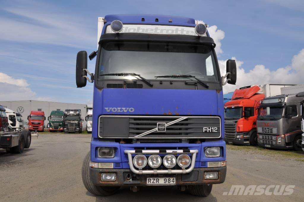 Volvo FH12 380 4X2 Camiones con caja de remolque