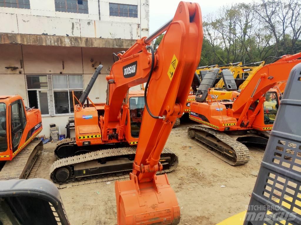 Doosan DH225LC-7 Excavadoras sobre orugas