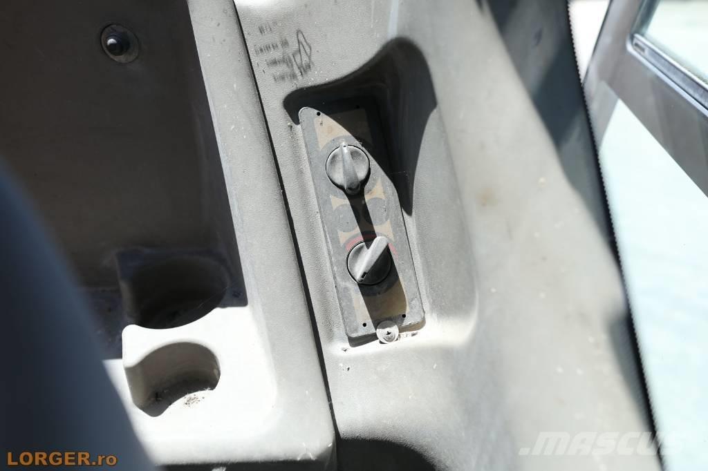 CASE WX 145 Excavadoras de ruedas