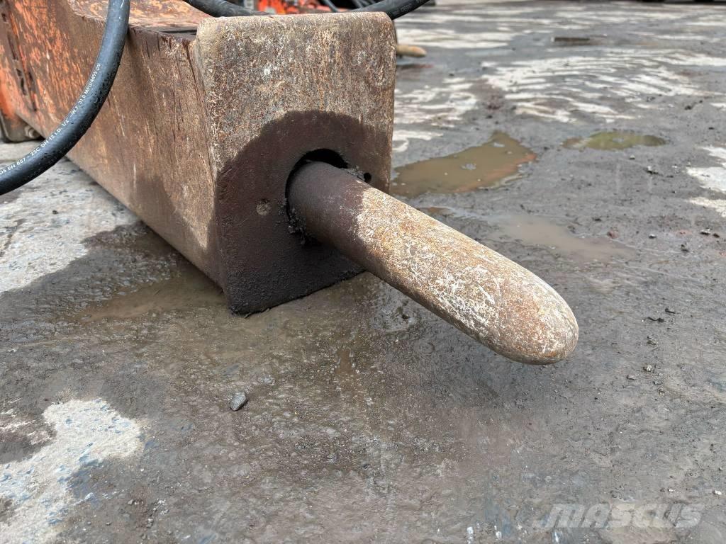 NPK GH 3 Martillos hidráulicos