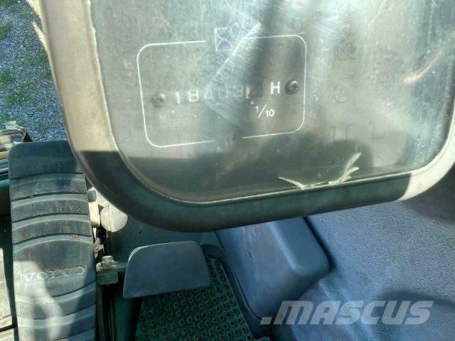 Volvo EC240 Blc Excavadoras sobre orugas