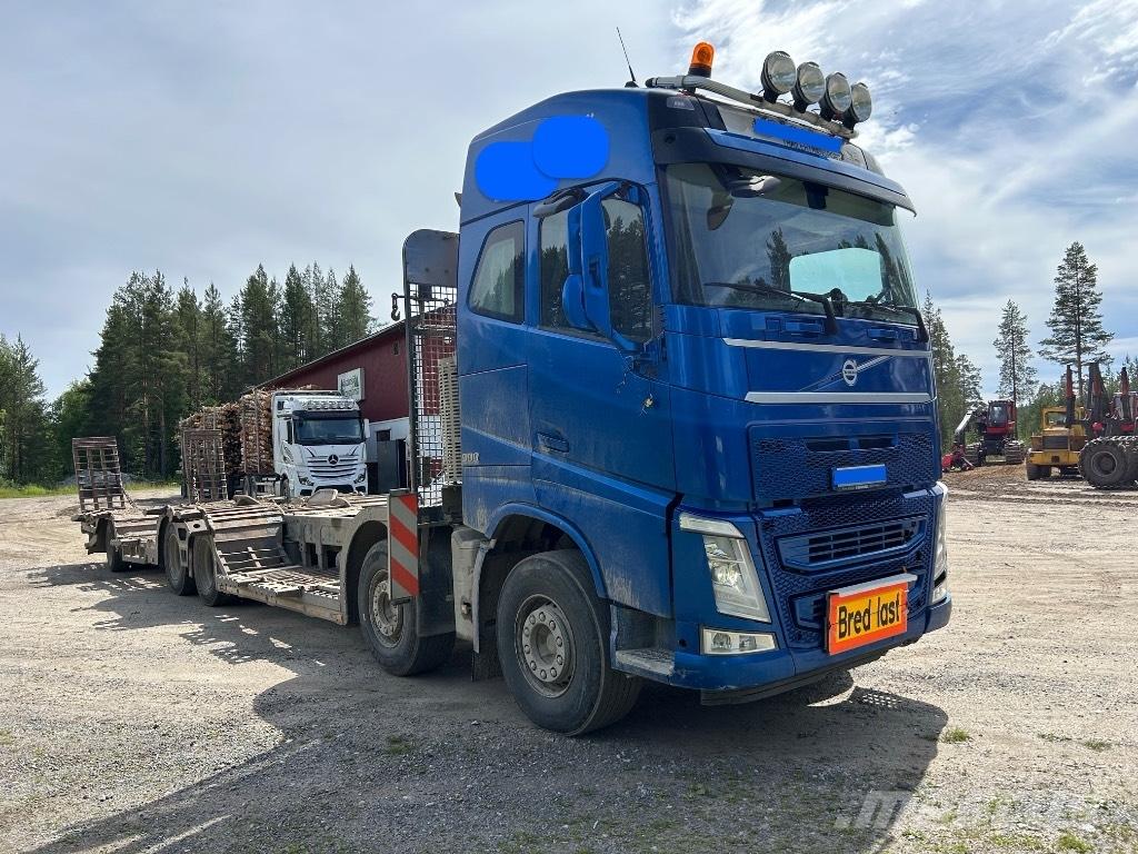Volvo FH 500 Camiones de transporte de maquinaria forestal