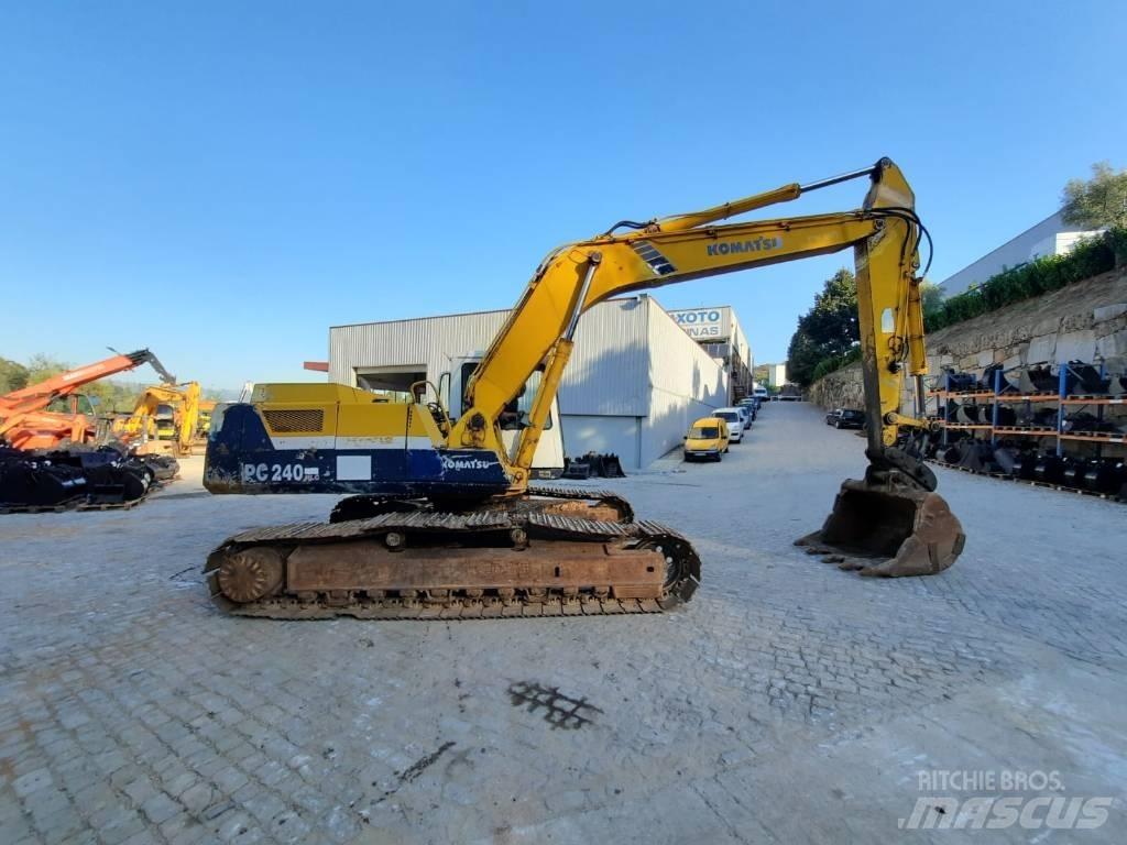 Komatsu PC240NLC-5K Excavadoras sobre orugas