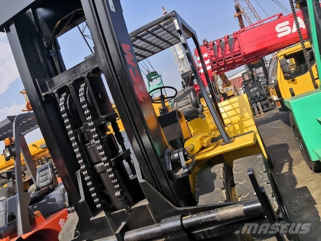 TCM 15 Ton Camiones diesel