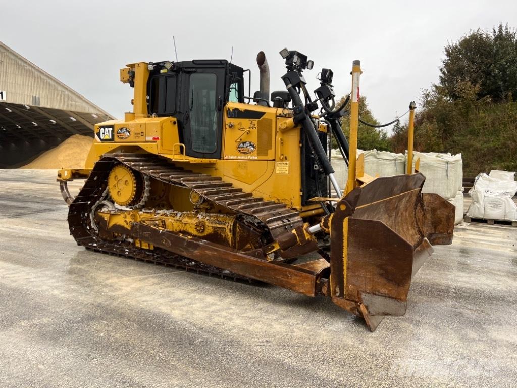 CAT D 6 T LGP Buldozer sobre oruga