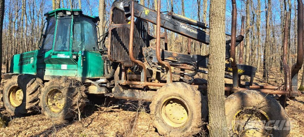 Timberjack 1110C Transportadoras
