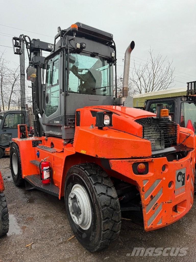 Kalmar DCG120-6 Camiones diesel