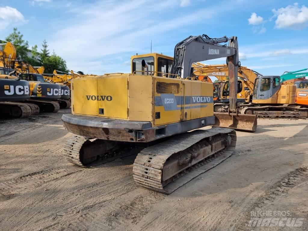 Volvo EC 200 Excavadoras sobre orugas