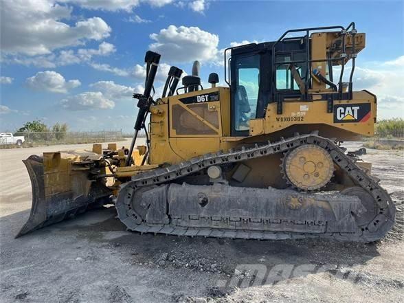 CAT D6T XW Buldozer sobre oruga