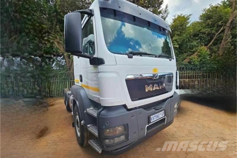 MAN 27 SERIES Otros camiones