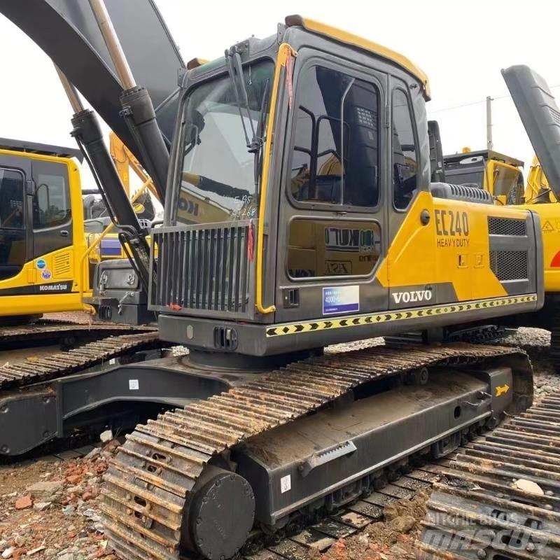 Volvo EC 240 Excavadoras sobre orugas