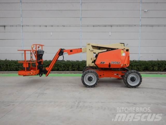 JLG 340AJ Plataformas con brazo de elevación manual