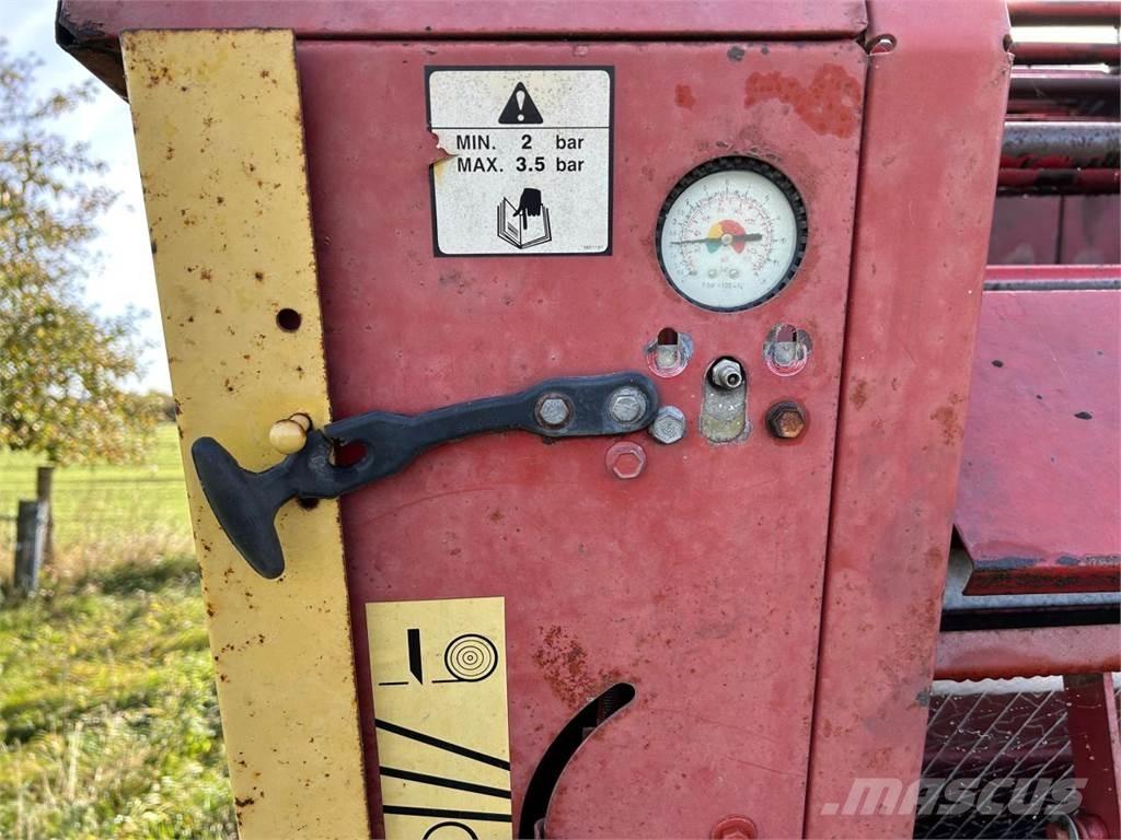 New Holland 865 Empacadoras circular