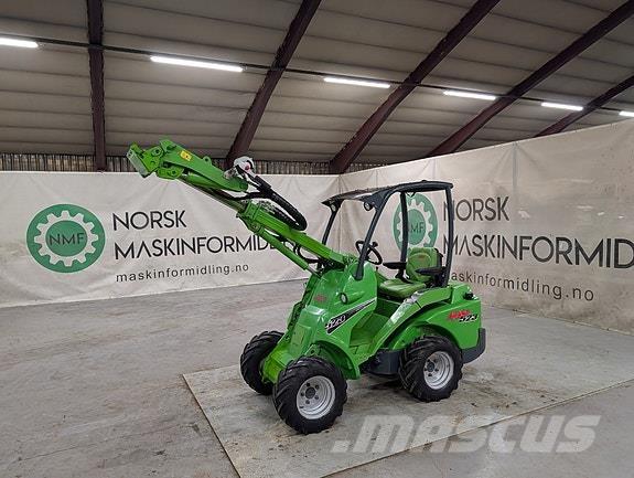 Avant 523 Cargadoras de herramientas