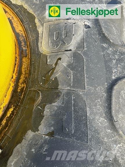 BKT AP Schaad Ruedas dobles