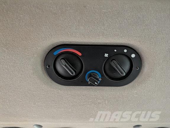 Case IH JXU115U Tractores