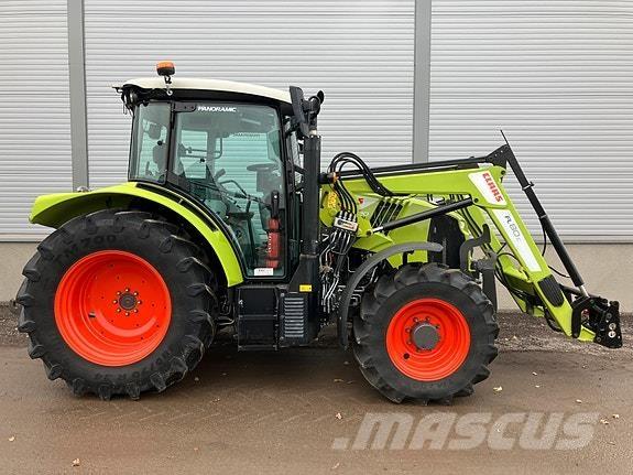 CLAAS Arion 420 Tractores