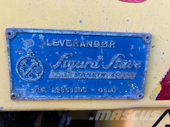 Falköping T-15 HU Otros equipos para carreteras y quitanieves