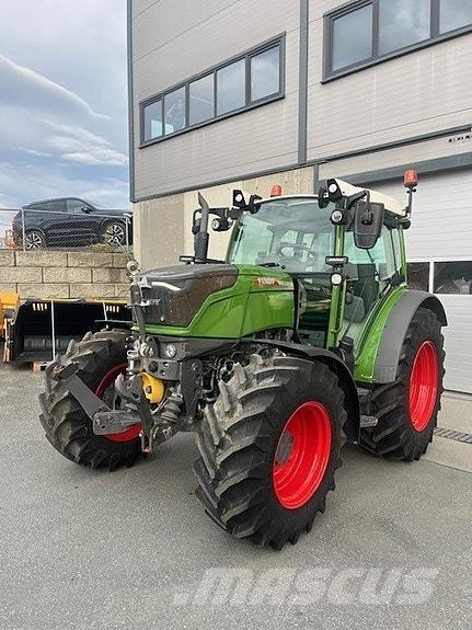 Fendt 211 Tractores