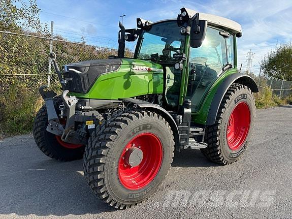 Fendt 211 Profi Tractores