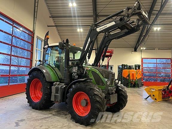 Fendt 516 Vario Tractores