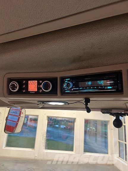 Fendt 516 Vario Tractores