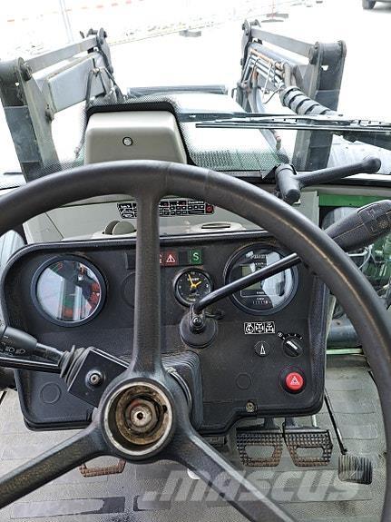 Fendt 828 Vario Tractores